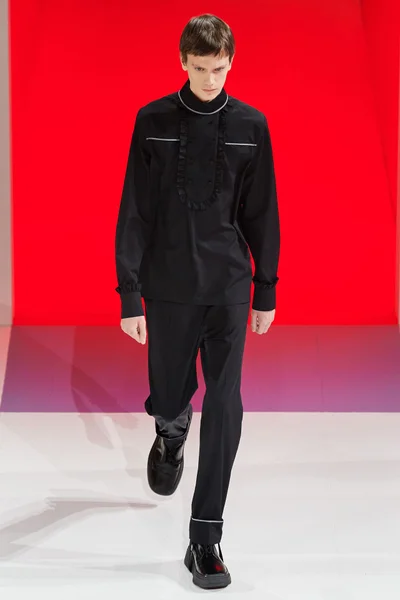 Look 35